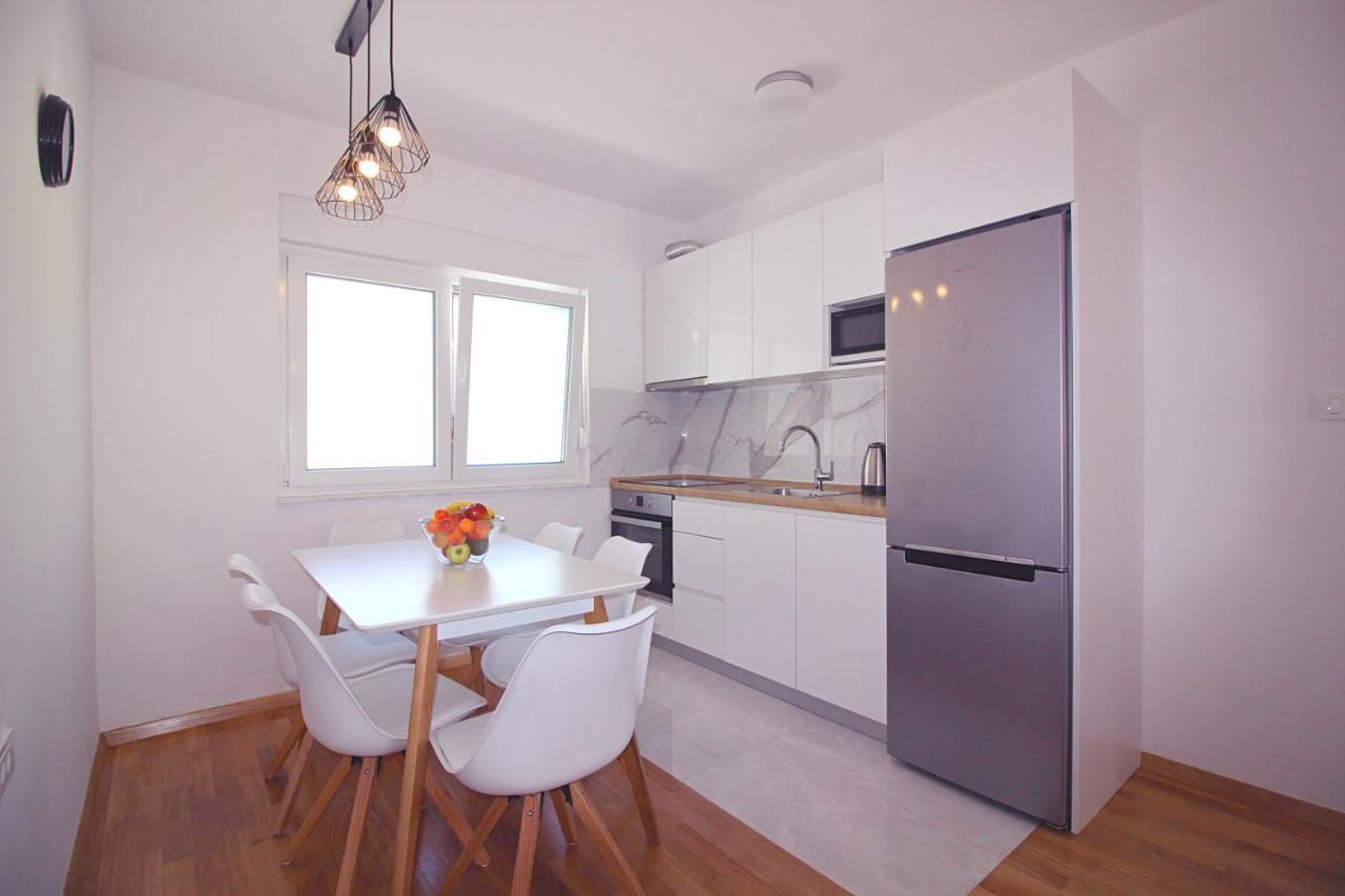 Sun Apartments Primosten Ngoại thất bức ảnh
